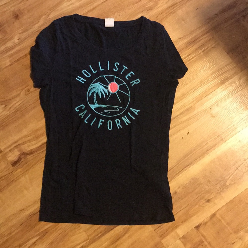 Hollister Shirt!